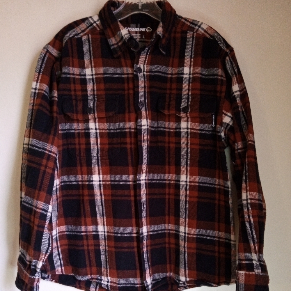 Wolverine button down flannel shacket for boys size large